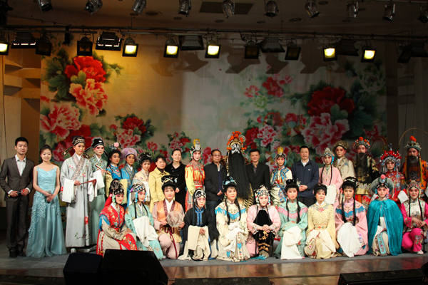 “梦泽芳华”八周年专场合影