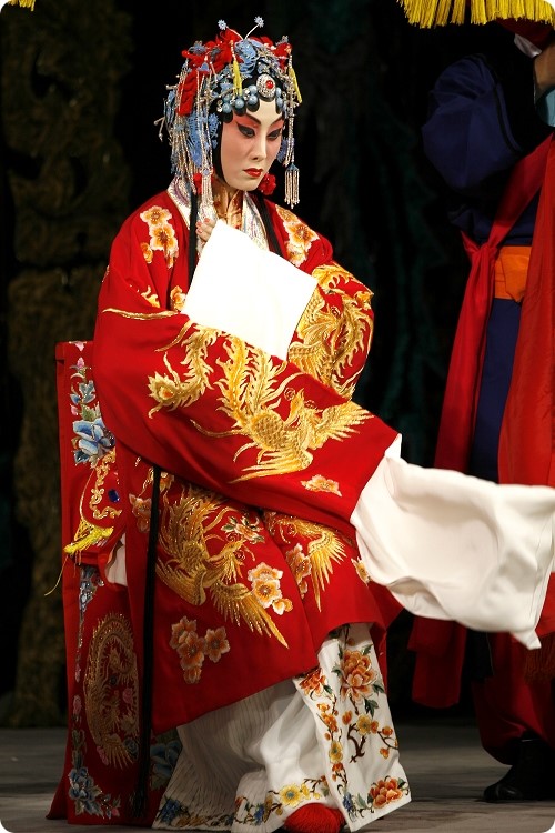 锁麟囊--薛湘灵