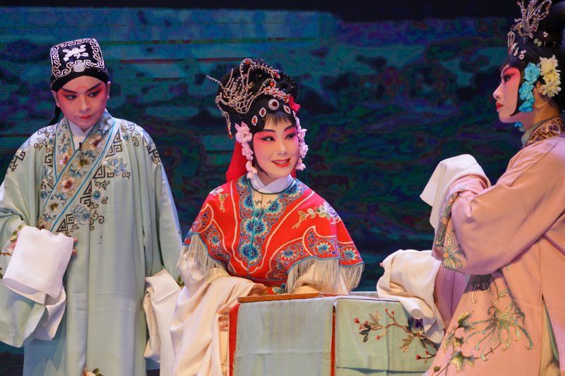 南师大光裕戏曲社京剧《红娘》，詹瑜雯饰红娘