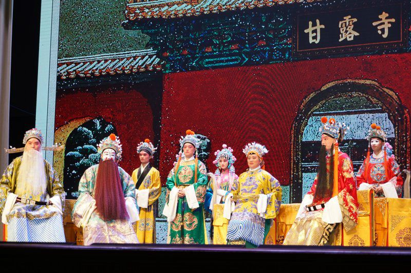 南京大学《甘露寺》