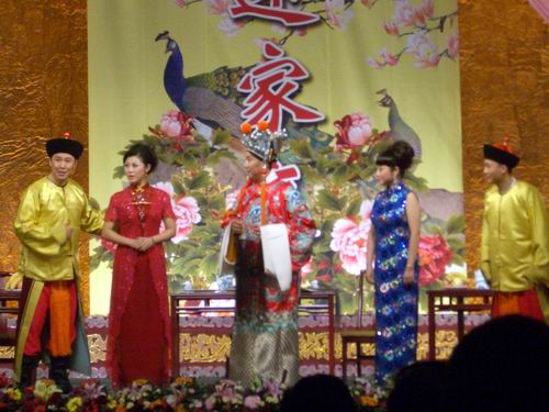 包飞-马达、张馨月-王宝钏、朱强-薛平贵、赵群-代战、徐孟轲-江海