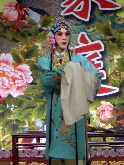 傅希如反串《凤还巢》中的雪娥  梅派青衣还真地道